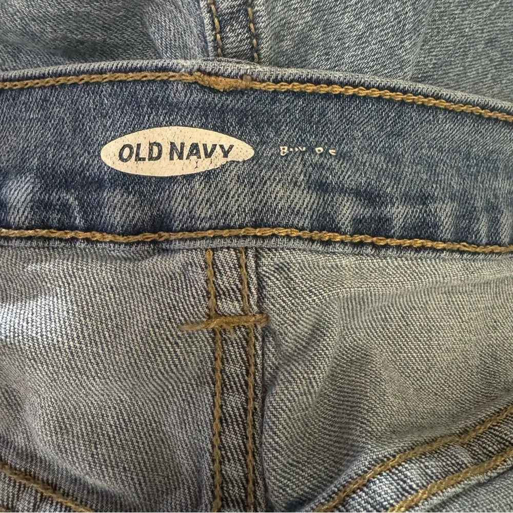 Old Navy Blue Jean Shorts Distressed Casual - Picture 4 of 4